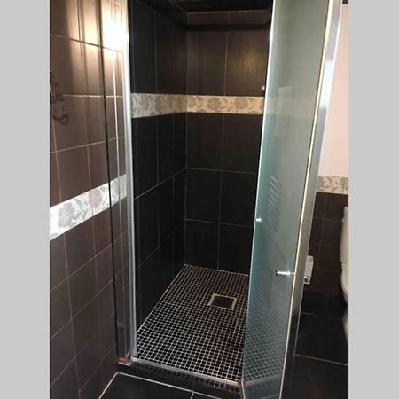 Bel Appartement En Rez De Jardin, 10Min Centre Et 300M Quais De Seine Wifi Ruan Exterior foto