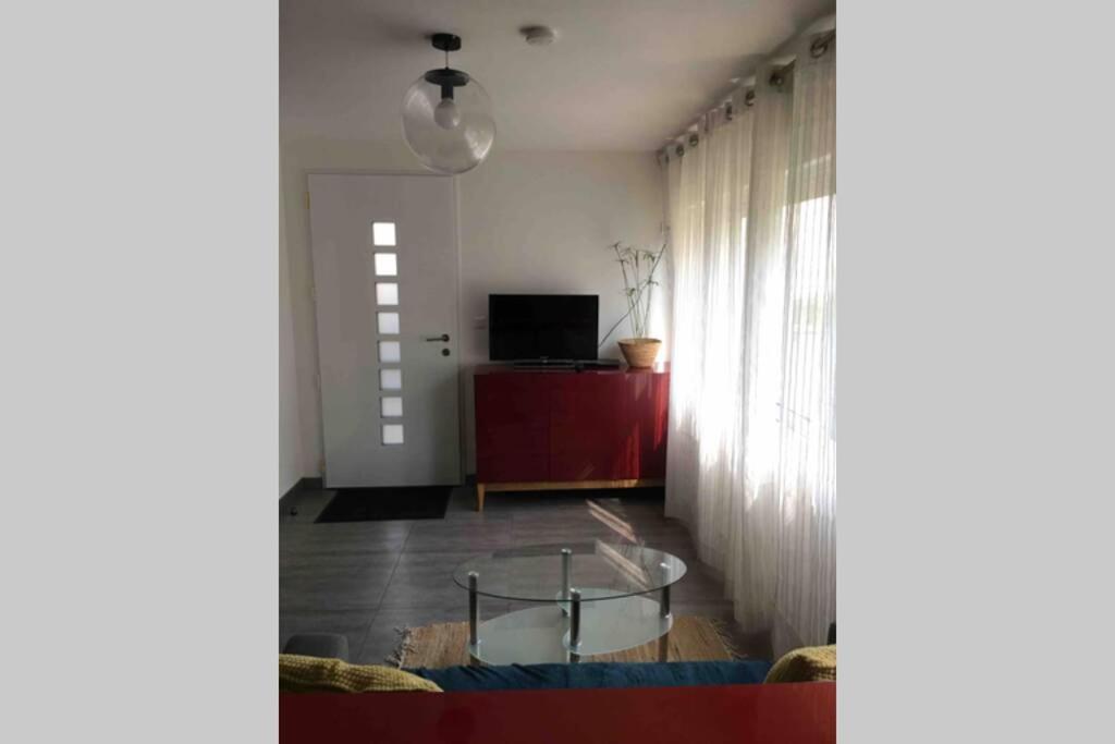 Bel Appartement En Rez De Jardin, 10Min Centre Et 300M Quais De Seine Wifi Ruan Exterior foto